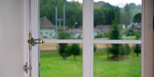 Garnitur roh mit Klarlack matt lackiert